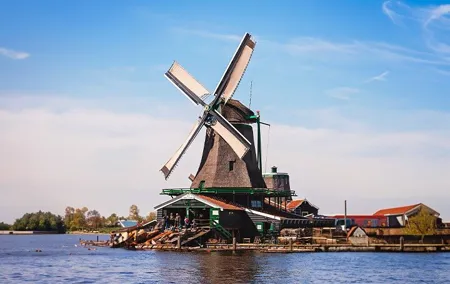 VIP Private tour- Zaanse Schans & Country Side inc Transportation