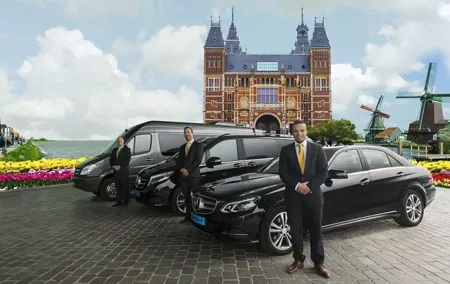 1-15 persons Taxi or Bus Transfer Airport Amsterdam to Amsterdam