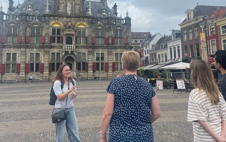 Delft in a Day: Private Tour with Royal Delft, Churches & Lunch