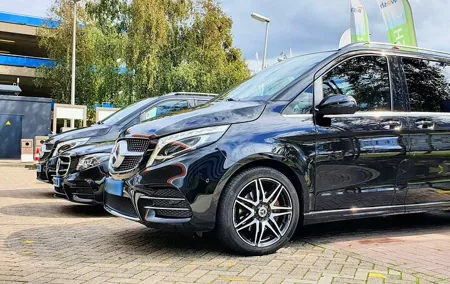 Private transfers from or to Amsterdam (AMS) Airport Schiphol