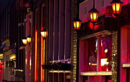 Red Light District Primetime Private Tour for 18+ Only