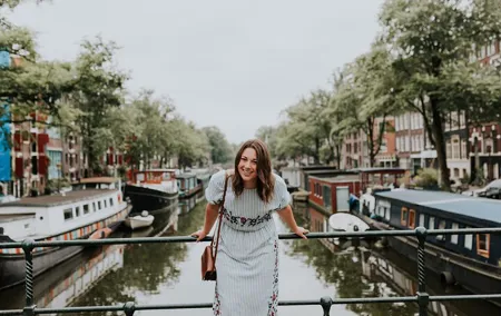 Private Vacation Photography Session with Local Photographer in Amsterdam