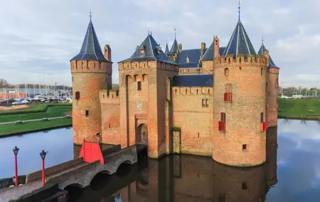 Private tour to Castle de Haar and Muiderslot from Amsterdam