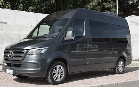 Departure Private Transfer Amsterdam City to Amsterdam Airport AMS by Minibus