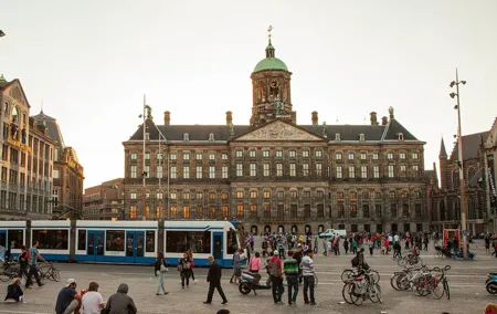 Anne Frank Walking Tour Amsterdam