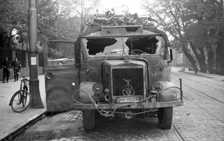 Amsterdam in World War Two Cycle Tour