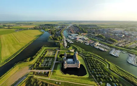 Private bike tour: Hidden gems around Amsterdam and surroundings