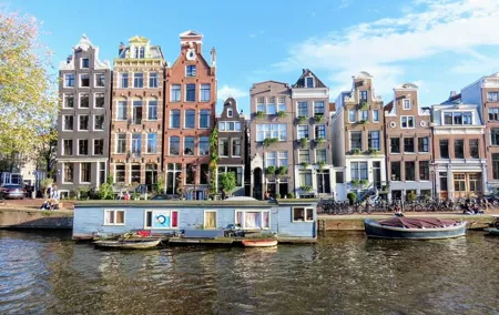 Amsterdam private city walking experience with a local