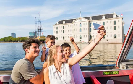 Amsterdam City Tour and Unlimited Canal Cruise for 1 Day