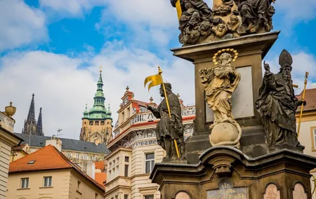 St Vitus Cathedral and Prague Castle Private Walking Tour