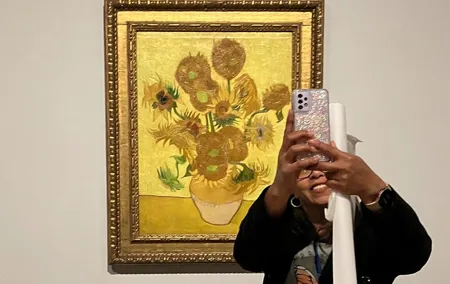 Van Gogh Museum on a Sunday Morning