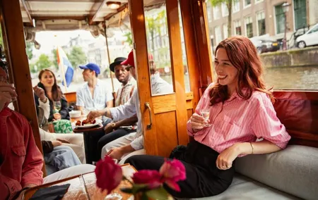 Amsterdam Canal Cruise and local Food Tour