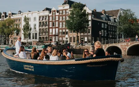 Small Group 90 min Canal Cruise Tour in Amsterdam