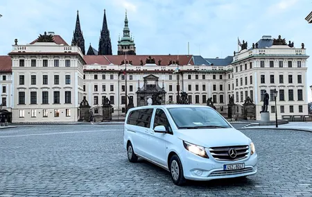 From Prague to Vienna - Private Transfer by MINIVAN Mercedes Vito 8+1pax