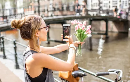Unlimited Internet with eSIM Mobile Data in Amsterdam