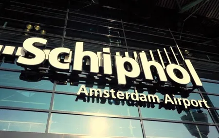 Luxury Airport Transfer from Schiphol Airport (AMS) to Amsterdam