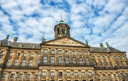 Historic Amsterdam Private Walking Tour:Royal Palace Flea Markets