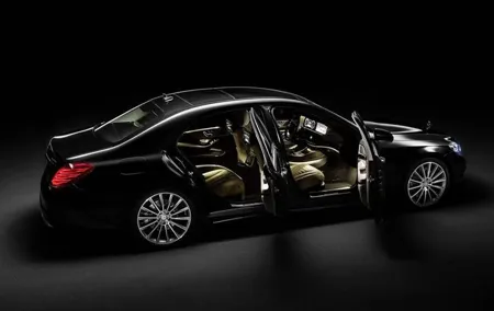 Luxury private AMS Schiphol Airport Departure transfer