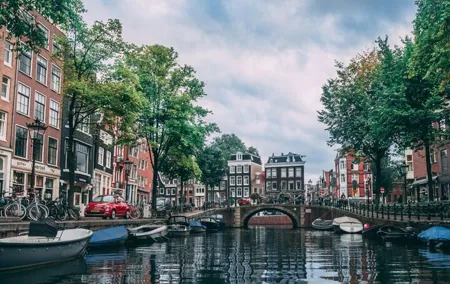 Amsterdam Best with Niki: Audio and GPS Self-Guided Walk