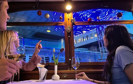 Luxury Amsterdam Light Festival Cruise with drinks option
