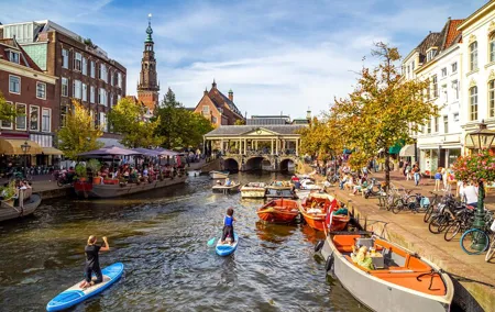 Private transfer from Amsterdam to Rotterdam, 2h Stop in Leiden