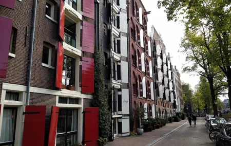 Walking Tour Amsterdam Center and Canal Belt