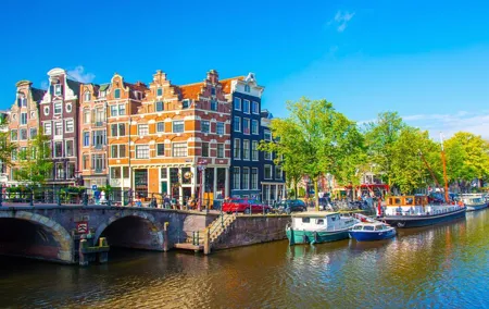 Amsterdam Old Town Highlights Private Guided Walking Tour