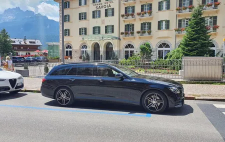 Amsterdam Cruise Port to The Hague - Round-Trip Private Transfer