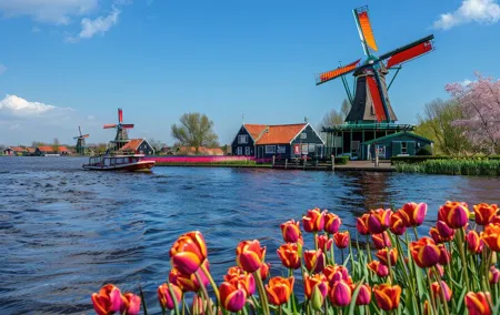 Private transfer from Amsterdam to Kinderdijk, 2h Stop in Gouda