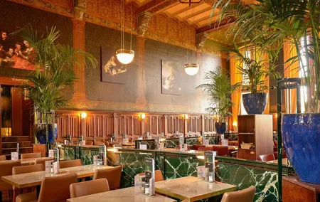 Amsterdam: Bike Rental and Dinner or Lunch