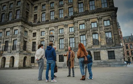 Dutch Food Tour with local guide
