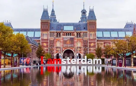 Amsterdam Highlight Guided Tour with a Boat cruise