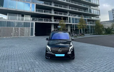 Private Transfer Amsterdam Schiphol Airport to Bruges