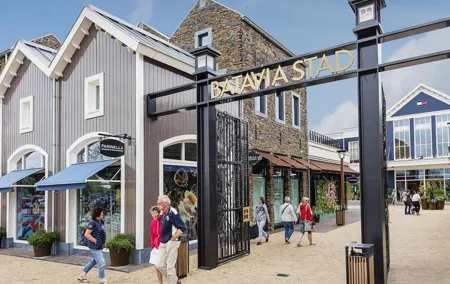 Batavia Stad Fashion Outlet Private Trip from Amsterdam