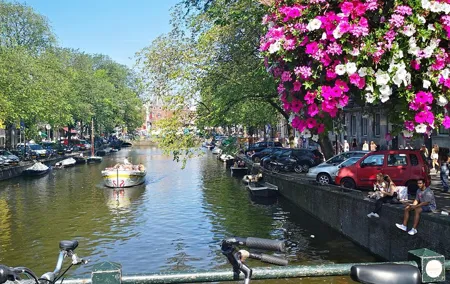 Private walking tour in Amsterdam