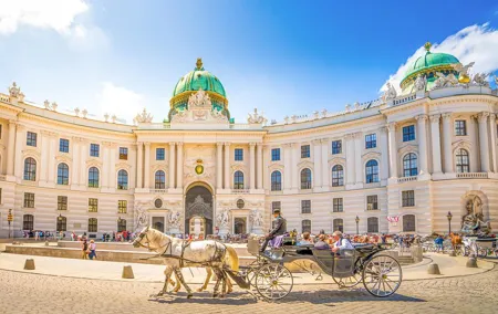 Full-Day Private Trip from Prague to Vienna