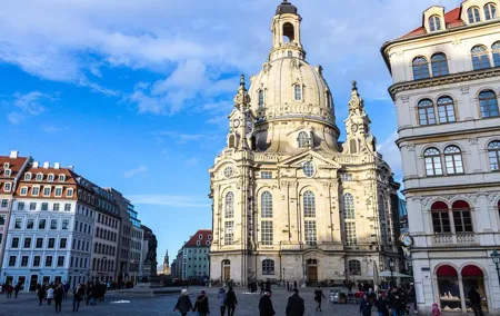 Public guided tour of the old town including a tour of the Frauenkirche