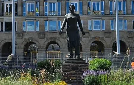 Dresden‘s Rise from Ruin: A Self-Guided Audio Tour