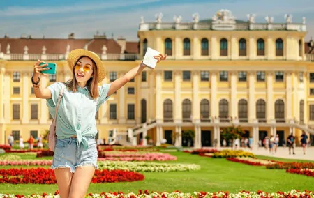 Skip-the-line Schonbrunn Palace Rooms & Gardens Private Tour