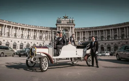 City Sightseeing Tour in an Electro Vintage Car (up to 5 people)