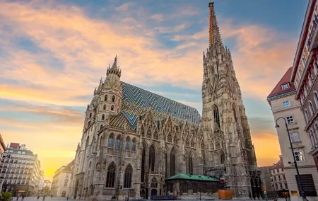 Guided Walking Tour of Vienna City Center Highlights