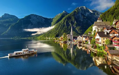 Private Day Trip to Hallstatt and Salzburg from Vienna