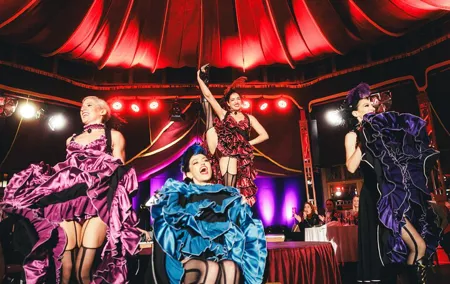 Burlesque Spectacular Dinner Show