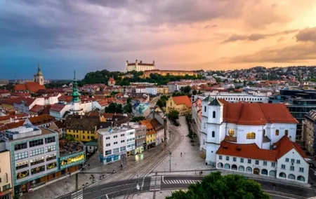 Bratislava from Vienna by bus with Grand City Tour