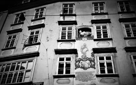 Spooky Vienna Ghost Tour in English