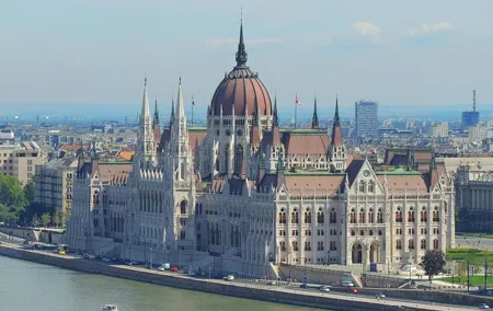 Private Budapest Day Trip from Vienna