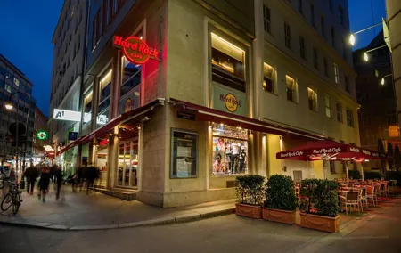 Hard Rock Cafe Vienna with Set Menu for Lunch or Dinner