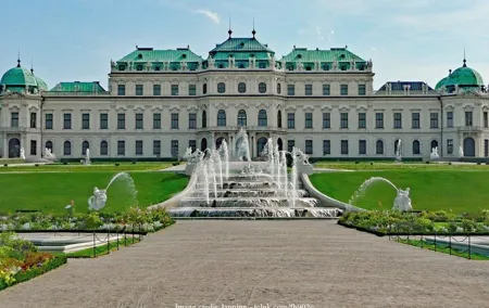 Vienna 2.5-hour Tour with Belvedere Palace & Gardens
