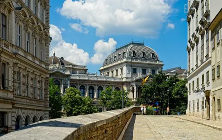 Vienna: Freud, Mozart & Beethoven Exploration Game