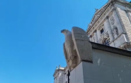 Private Walking Tour of Hitler's Vienna with Jan